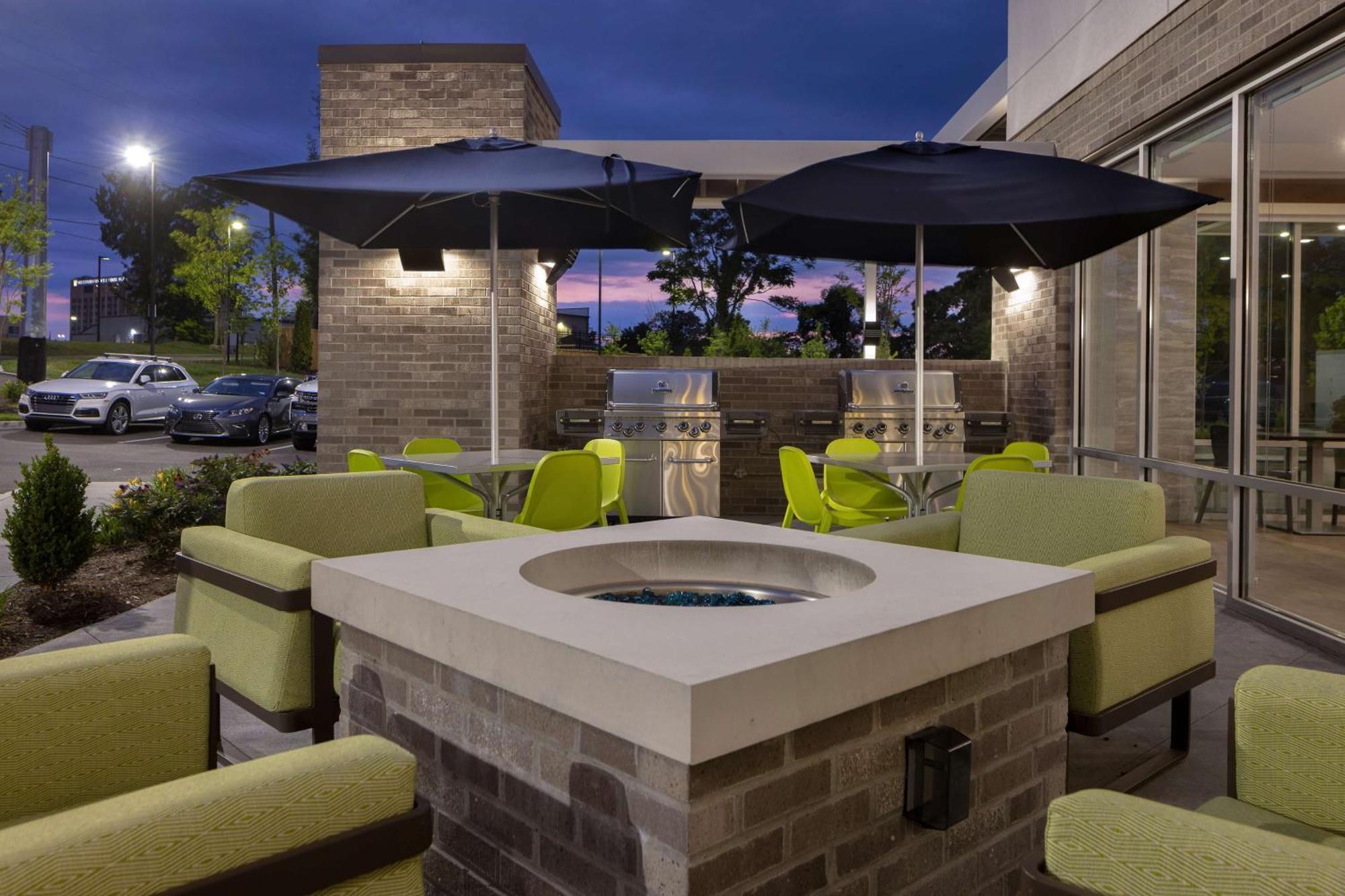 Home2 By Hilton Downtown-metrocenter Hotel